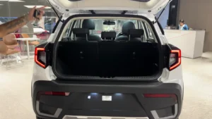 mahindra 3xo revx boot space