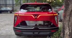 Vinfast VF7 back design 