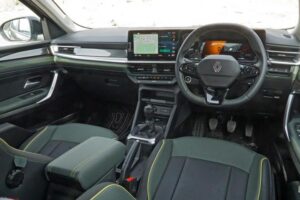 Renault Duster 2026 interior dashboard